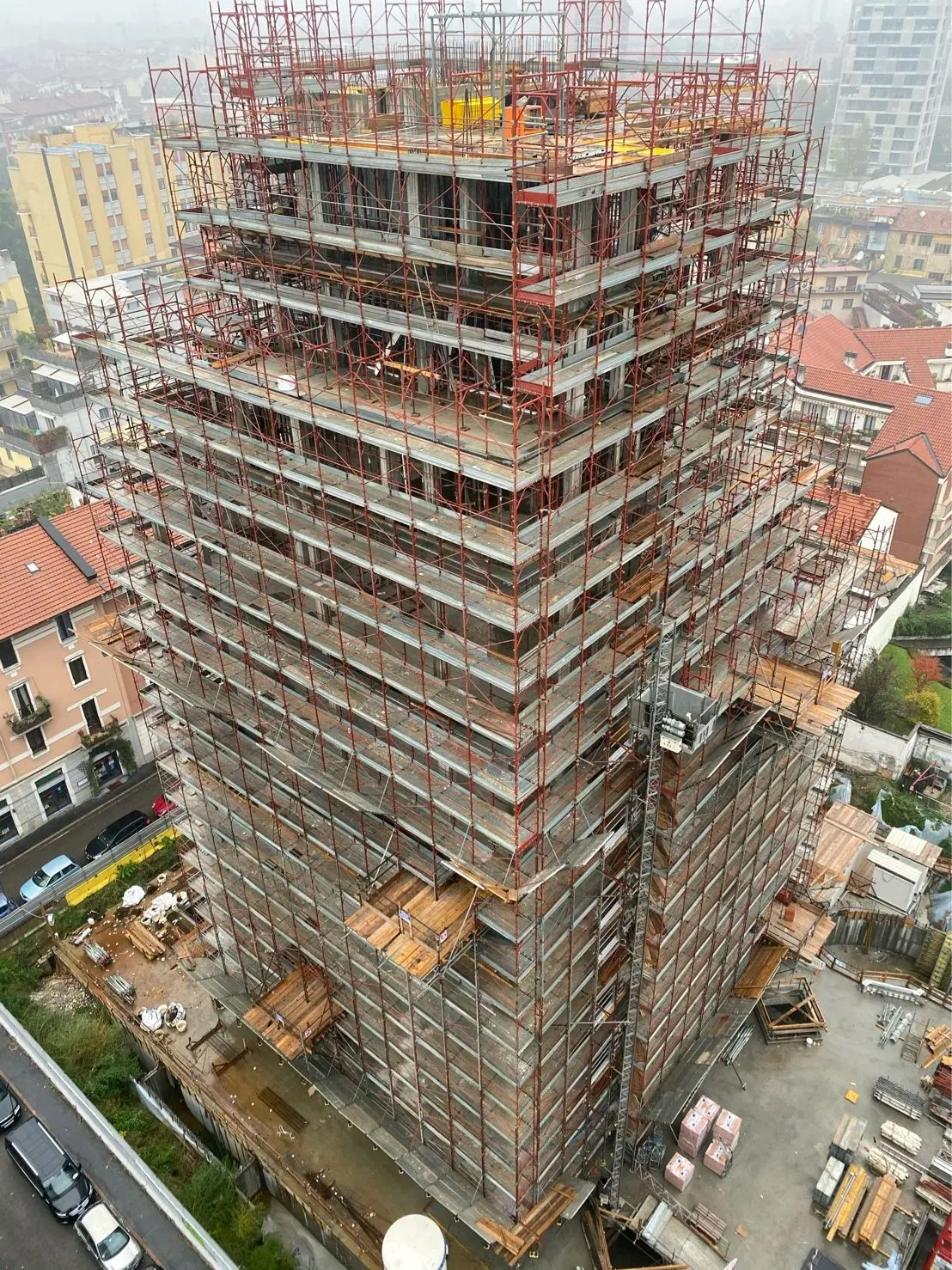 cantiere_palazzo_impalcatura_1